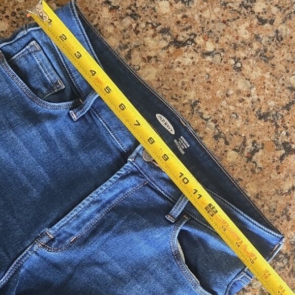 Old Navy Women's Dark Blue Skinny Jeans - Picture 6 of 9